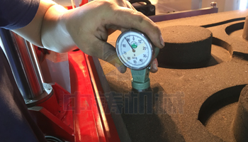 汽車(chē)配件造型砂型效果_汽車(chē)配件造型機(jī)
